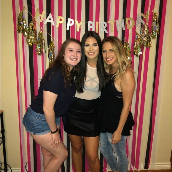 Meet your Posher, Alexa - Picture 1 of 1